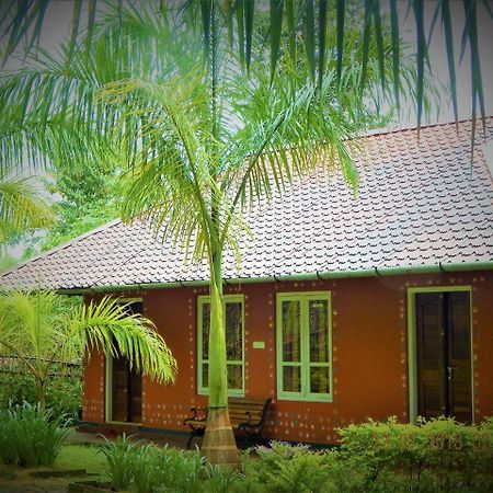 Sunbird Garden Resort Krishnagiri Εξωτερικό φωτογραφία